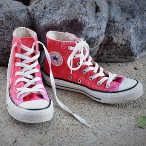 faded red converse